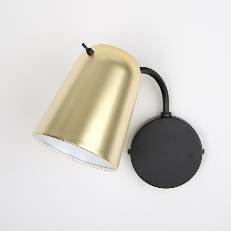 Dobi Wall Light