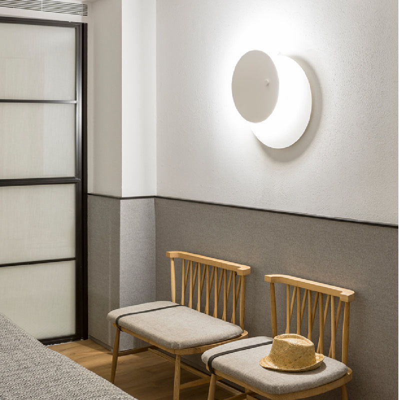 Eclipsi Wall Light